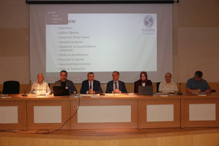 Fakültemizde Akademik Kurul Toplantısı Gerçekleştirildi
