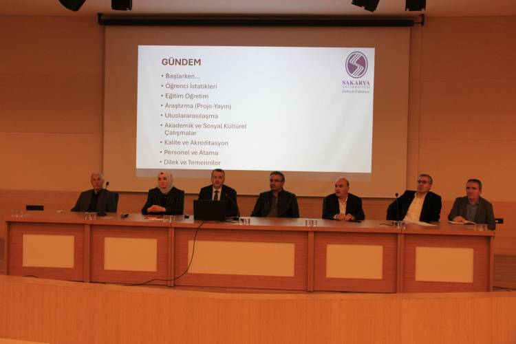 Fakültemiz 2025-2026 Akademik Kurul Toplantısı Gerçekleştirildi