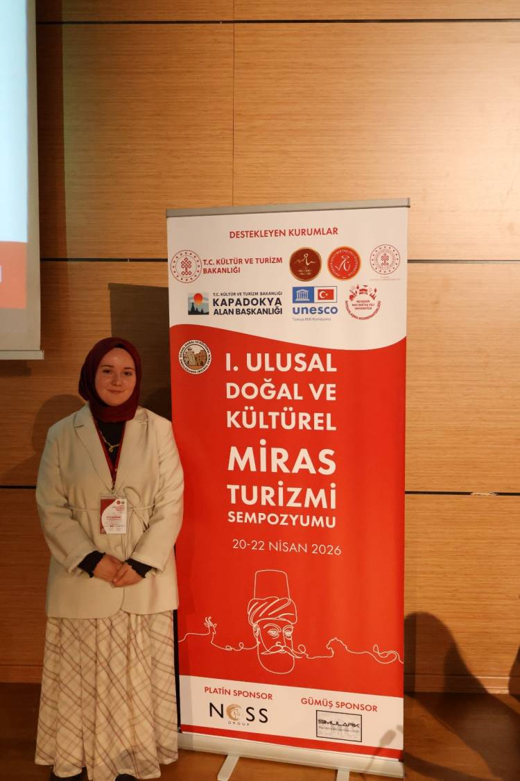 Öğrencimiz TÜBİTAK 2209-A Projesi Kapsamında Bildiri Sundu