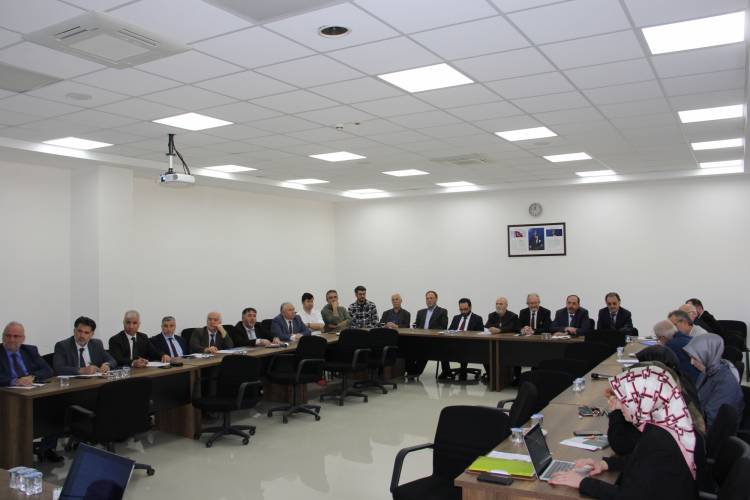 Sakarya Üniversitesi İlahiyat Fakültesi Vakfı 2026 Yılı Olağan Mütevelli Heyet Toplantısı Gerçekleştirildi