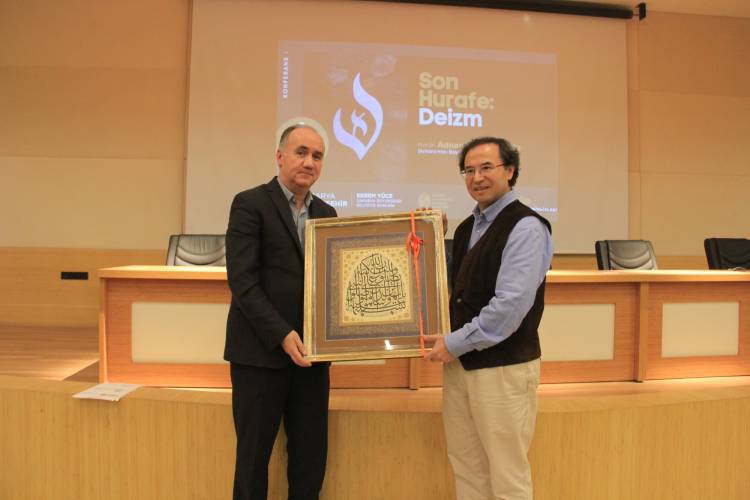Prof. Dr. Adnan Bülent Baloğlu'ndan 